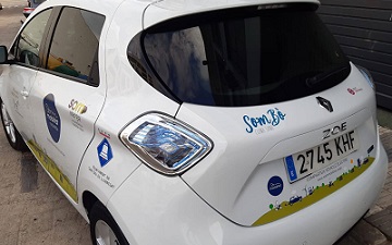 Posem en marxa dos nous cotxes elèctrics compartits