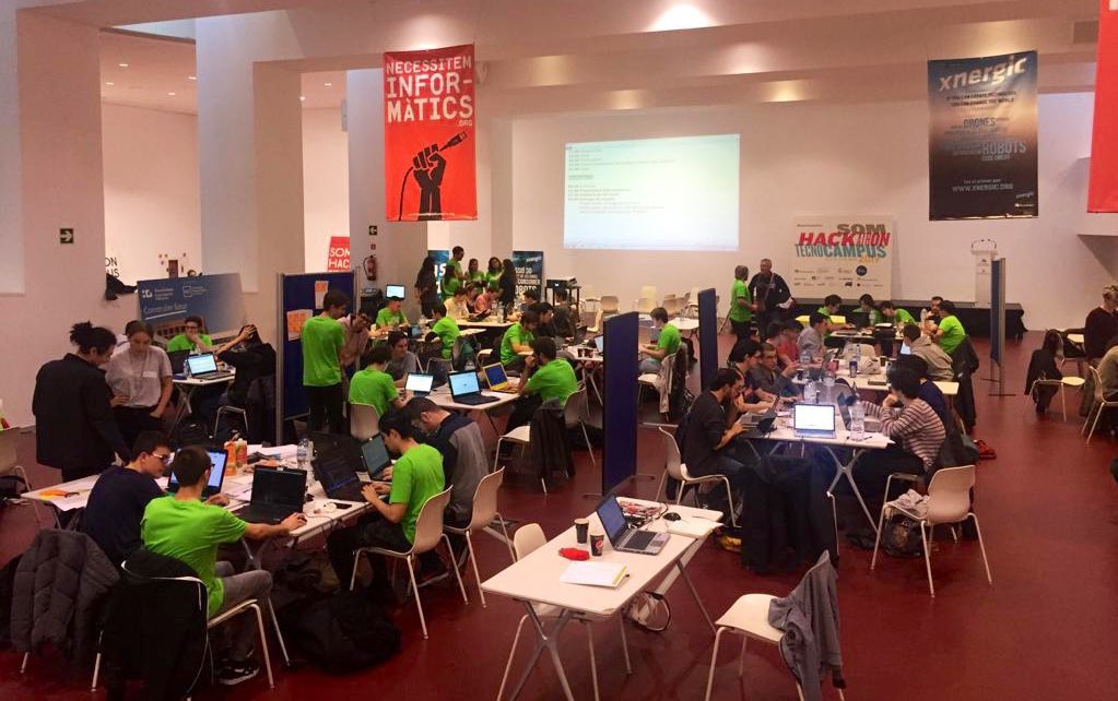 La 5a edició de la Som Hackathon ja és aquí. APPtivem el consum?