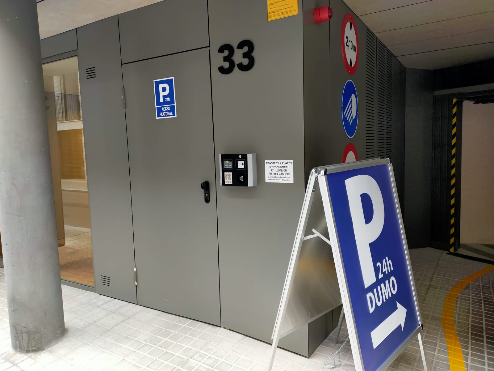 Aparcament DUMO Plaça del Gas - Sabadell