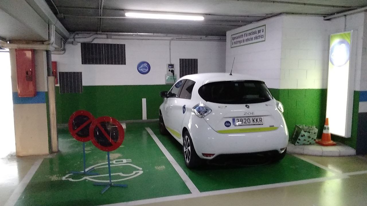 Aparcament Charlie Rivel - Vilanova i la Geltrú