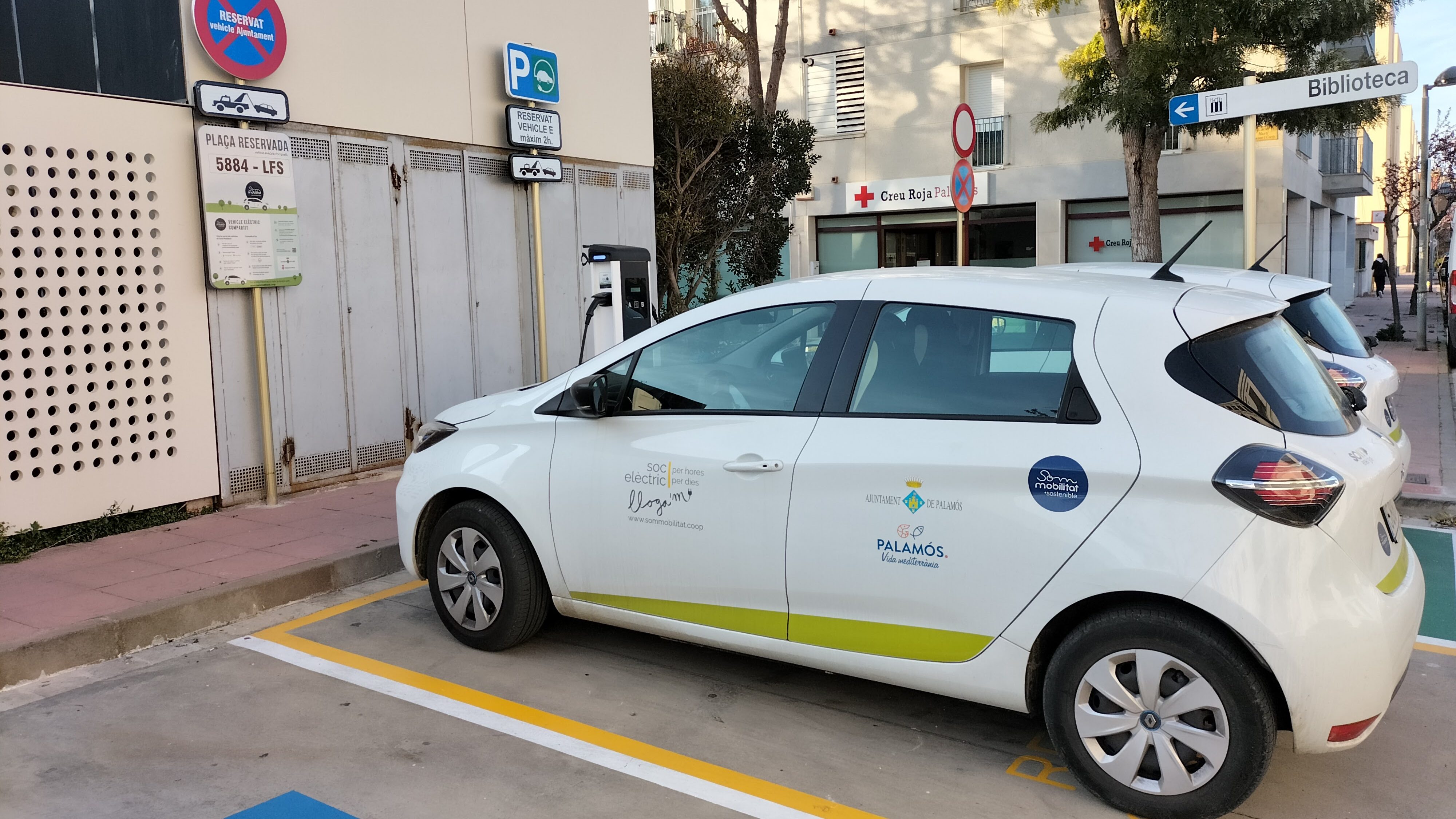 Aparcament Biblioteca Municipal - Palamós