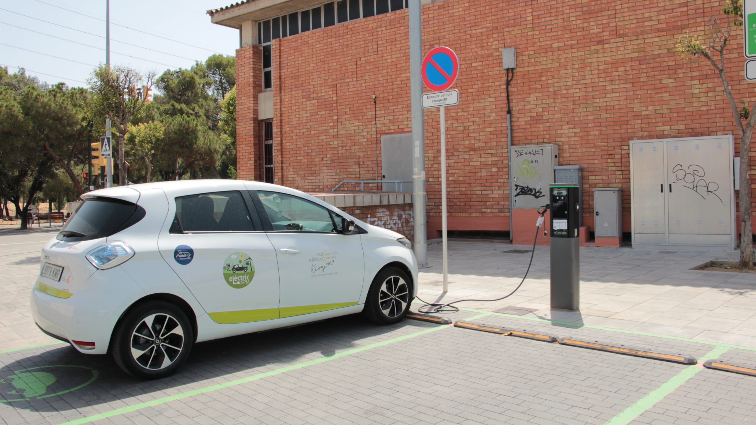 Aparcament Mercat Municipal - Santa Perpètua de Mògoda