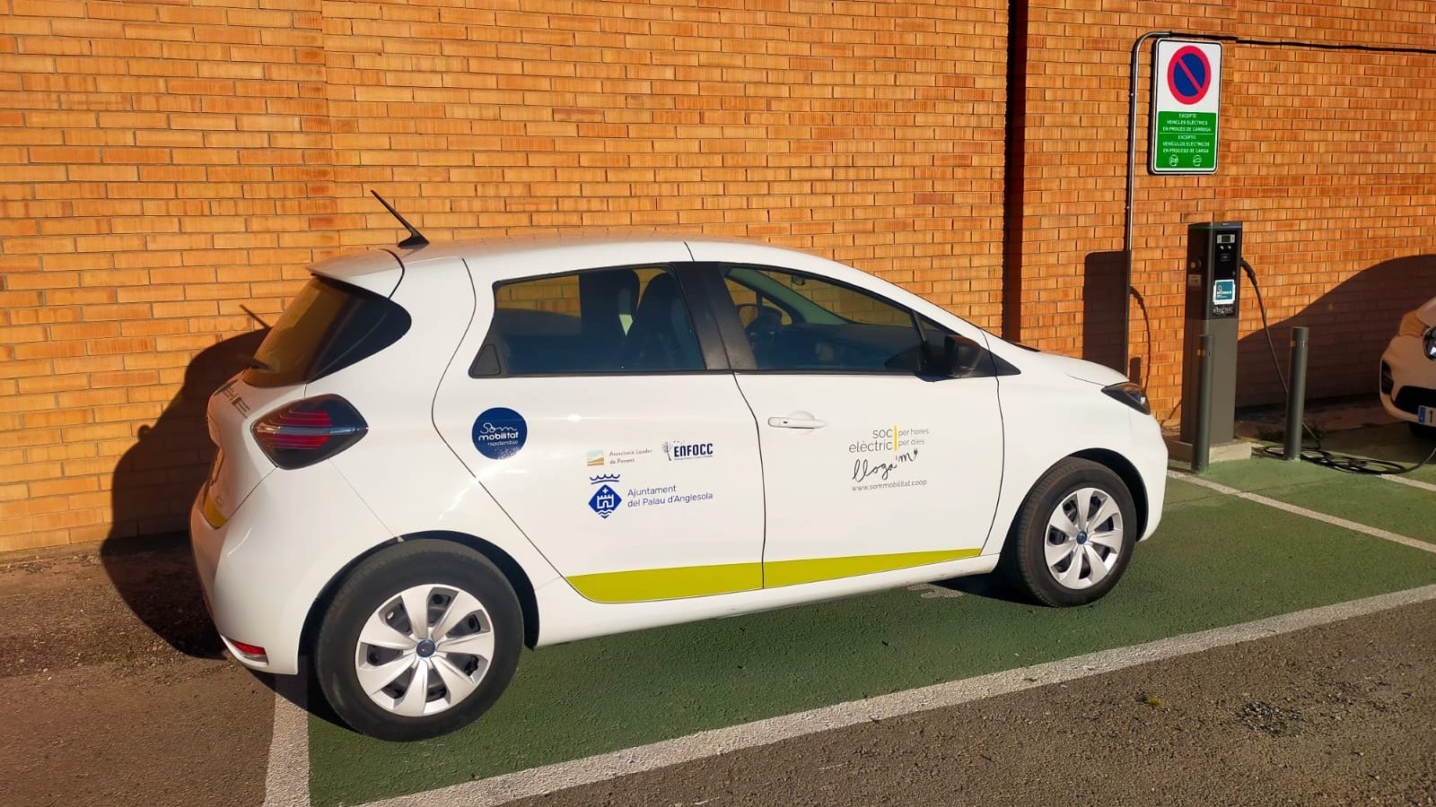 Aparcament Poliesportiu - El Palau d'Anglesola