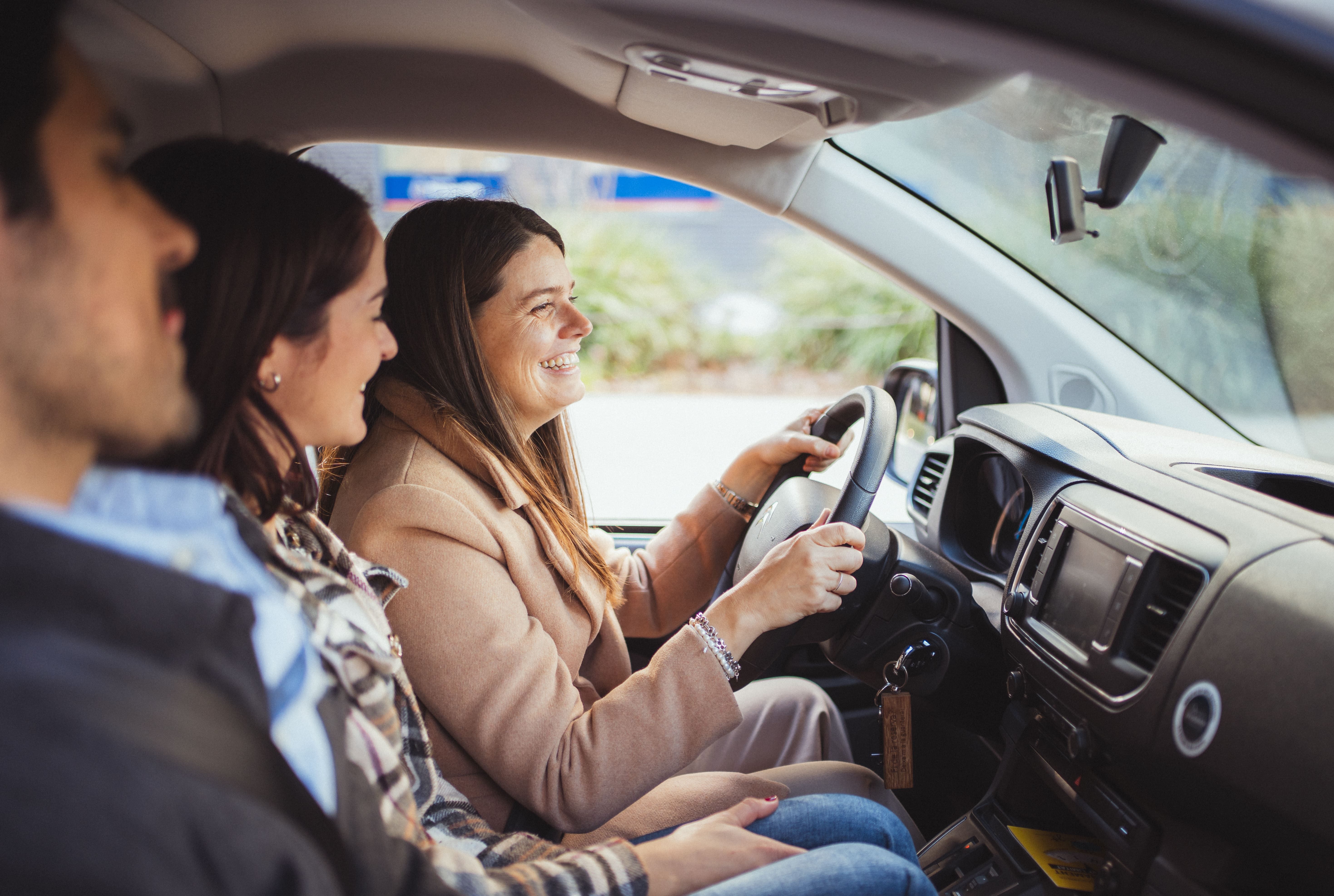 Consells per estalviar energia en la conducció d’un vehicle elèctric